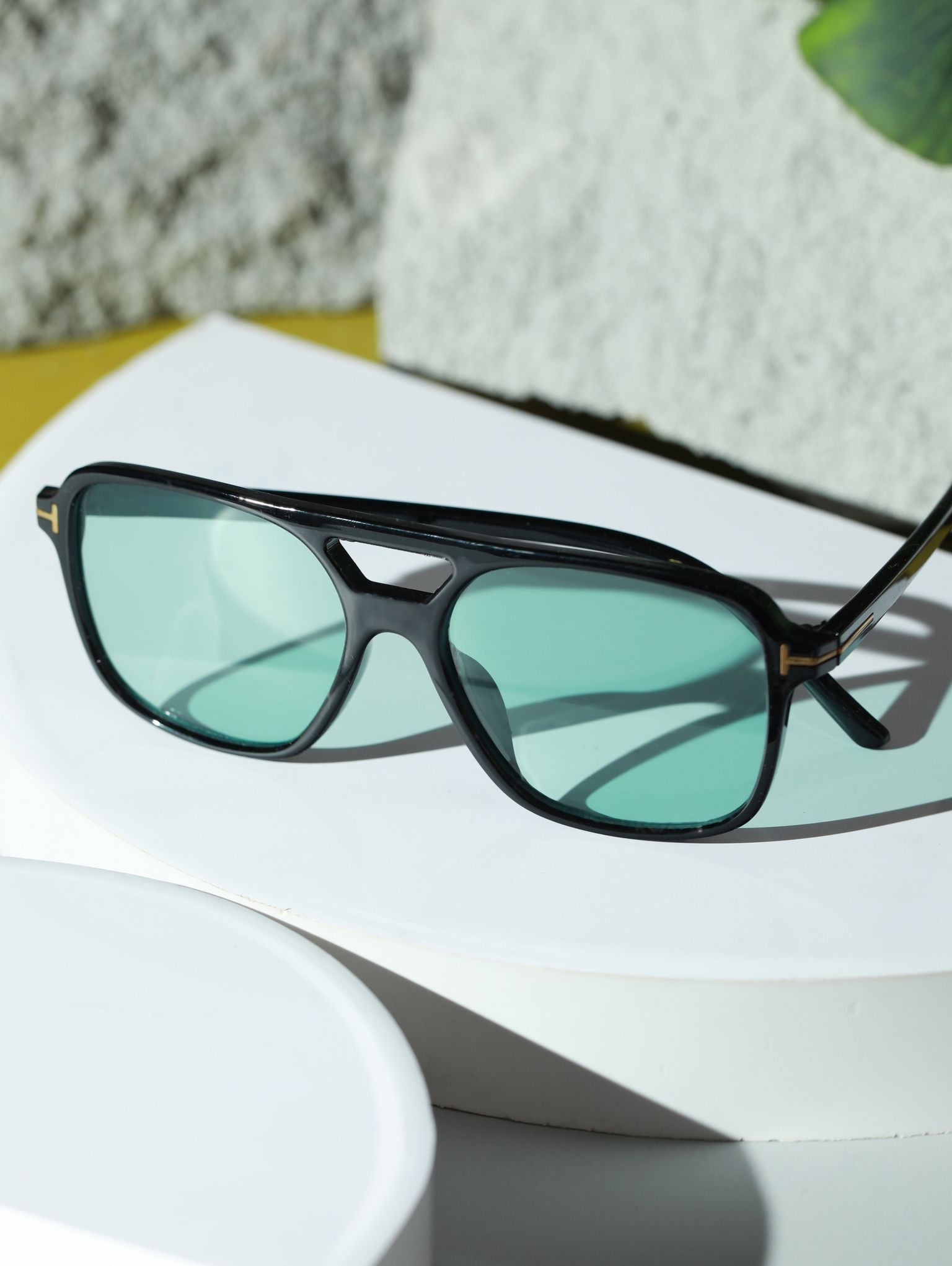Retro themed,Vintage Pilot Abstract Unisex Green Sunglasses UV400 Protected Medium Size